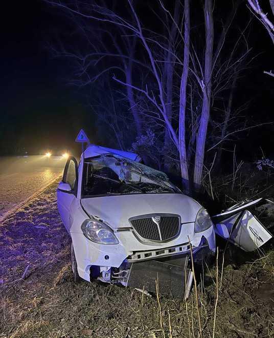 Bosco Mesola, grave dopo l’incidente: due paesi fanno il tifo per Sara 