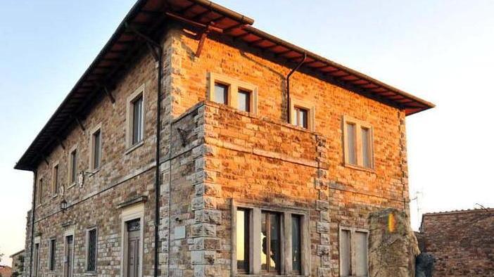 Covid, positivi due impiegati oggi sanificazione del Comune
