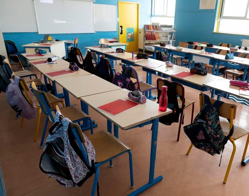 Uno studente su 33 positivo al Covid Classi dimezzate e senza insegnanti 