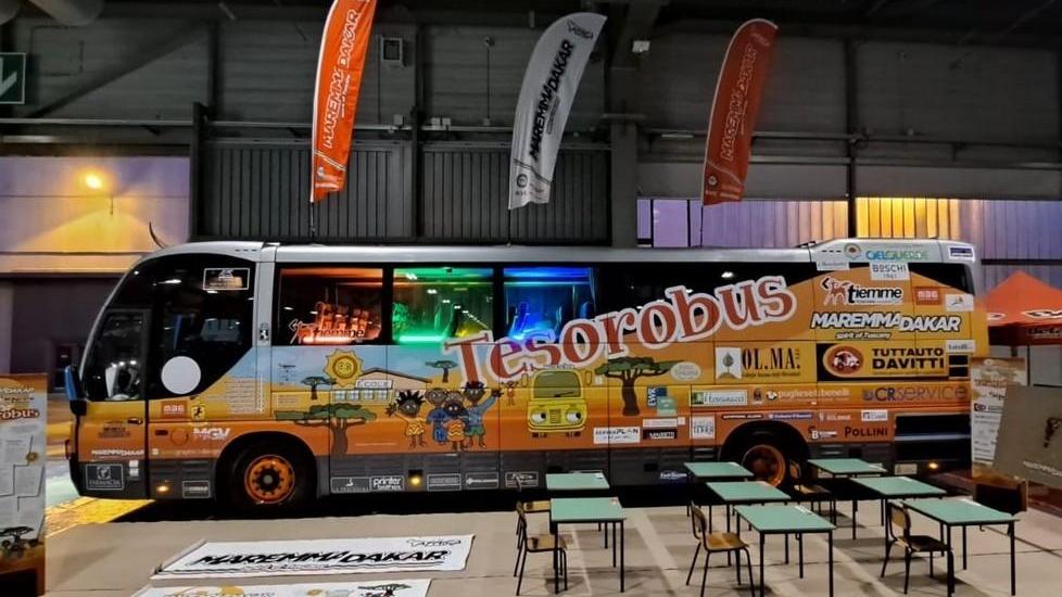Il bus per aiutare il Senegal in vetrina all’Expo di Verona