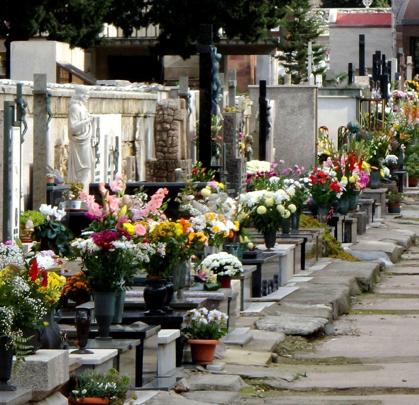 Bono, 275mila euro per ampliare il camposanto