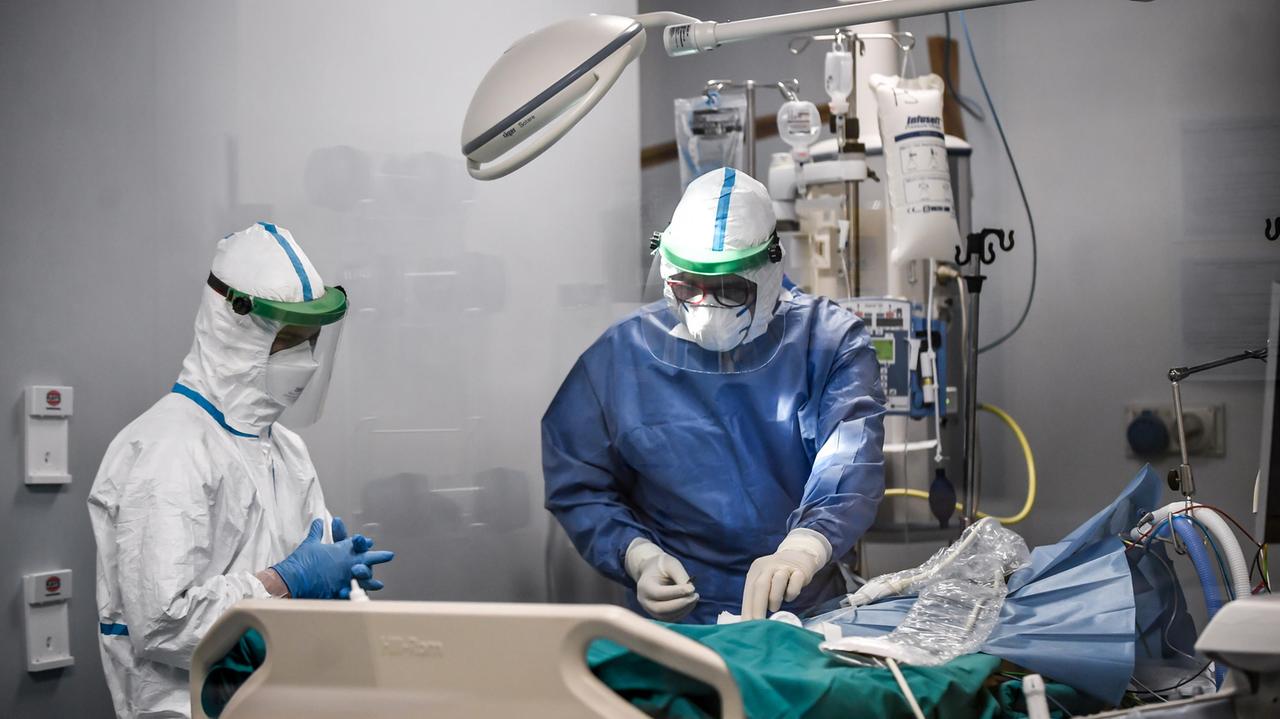 Boom di contagi tra il personale sanitario