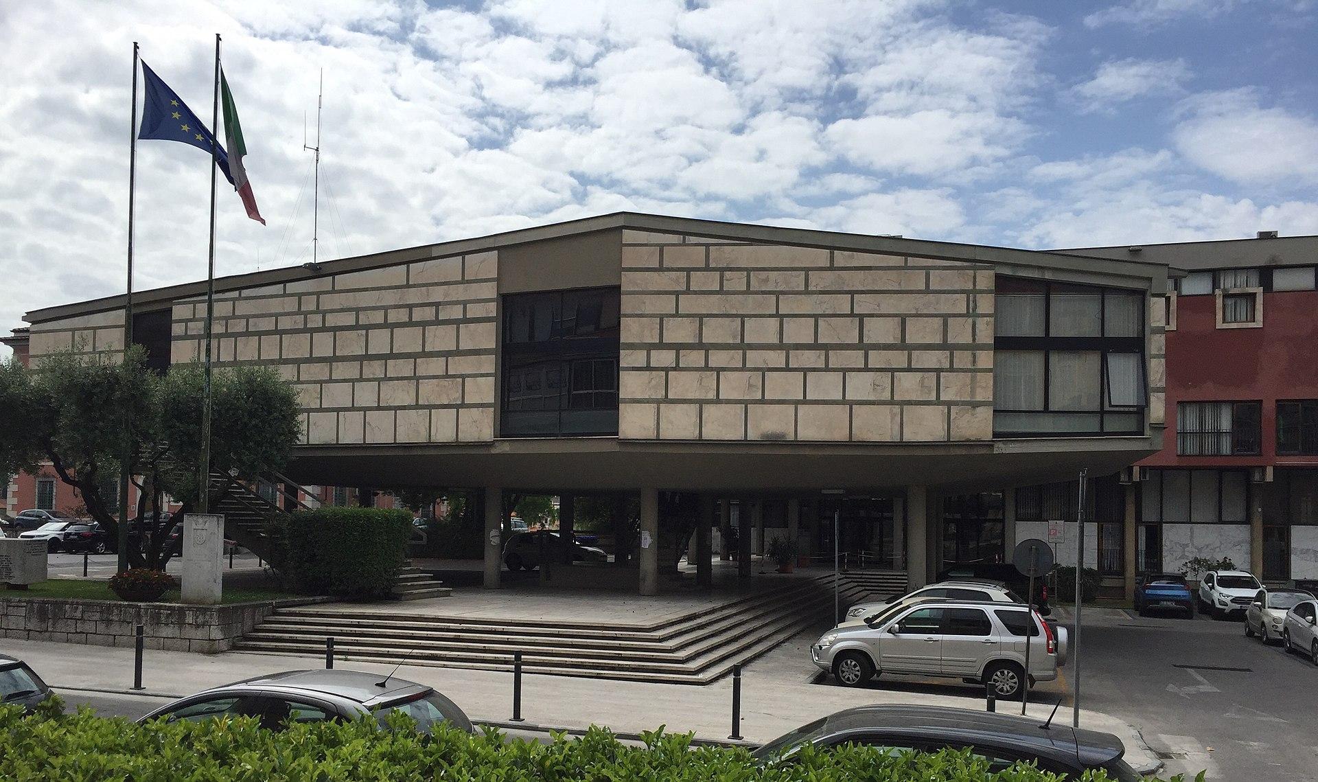 Toto sindaco a Carrara: la Arrighi (Pd) perde quota, il centro sinistra punta su Zubbani e Isoppi 