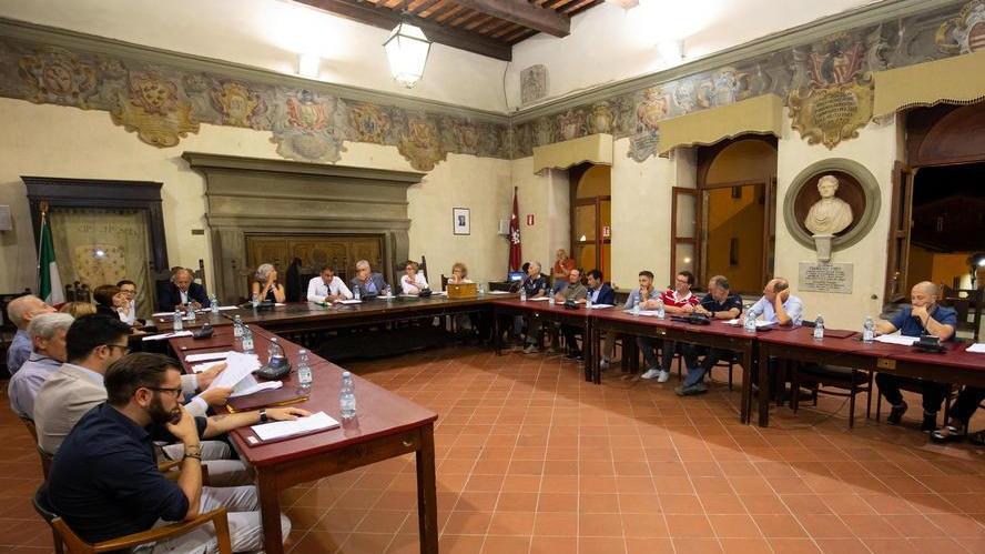 Il consiglio comunale di insediamento di Oreste Giurlani a sindaco di Pescia, il 13 luglio 2018