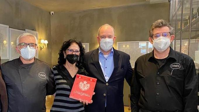 Il tour del principe Alberto di Monaco a Pietrasanta