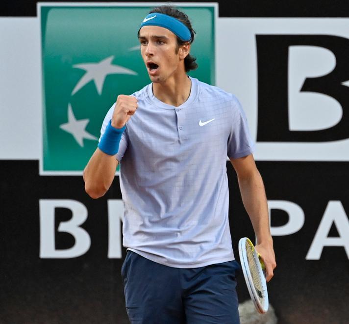 Guaio fisico, Musetti si ferma «Prudenza verso lo Slam»