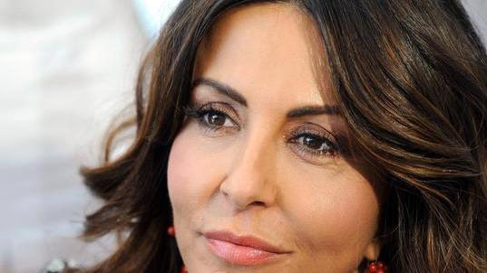 Da Ornella Muti a Sabrina Ferilli Amadeus: «Ecco le mie donne»