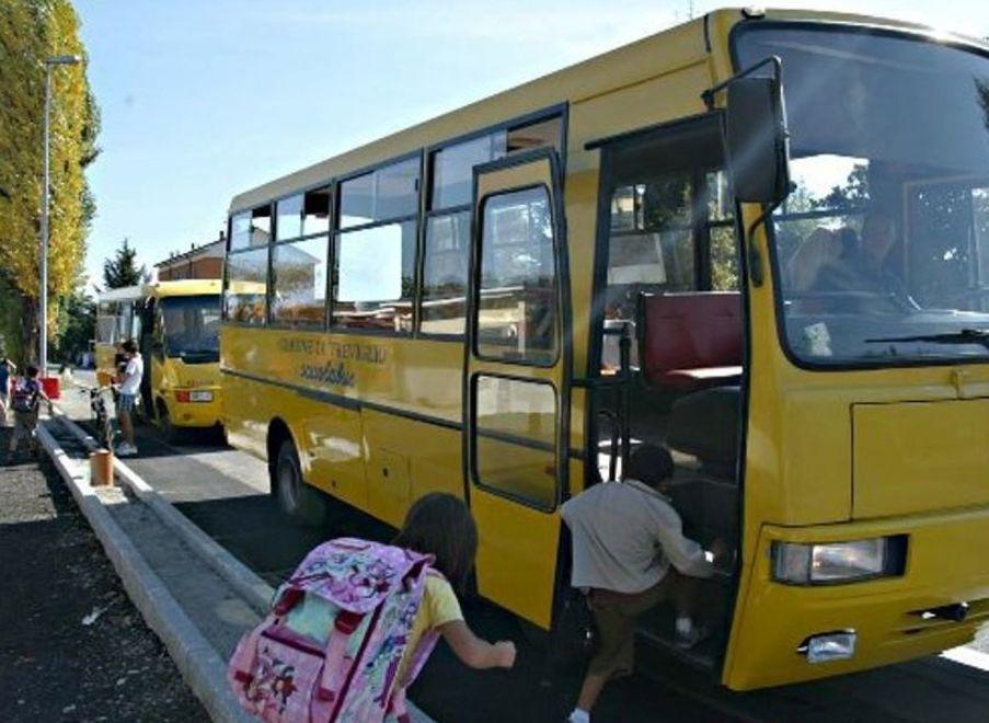 Il Comune alla ricerca di personale per gestire i servizi sugli scuolabus