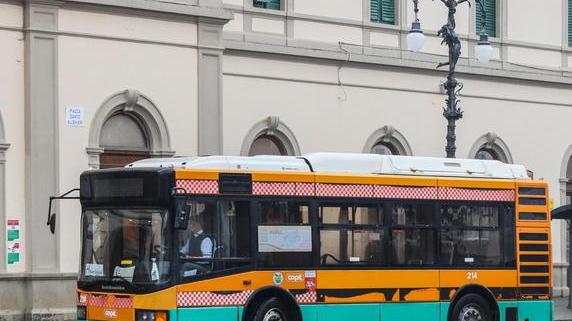 Nove passeggeri sul bus senza super Green pass Linee 3 e M oggi a rischio