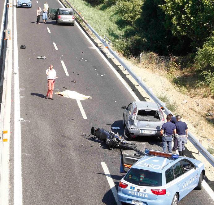 Morì per colpa anche di Polizia e Autostrade E solo dopo 10 anni lo Stato pensa a risarcire