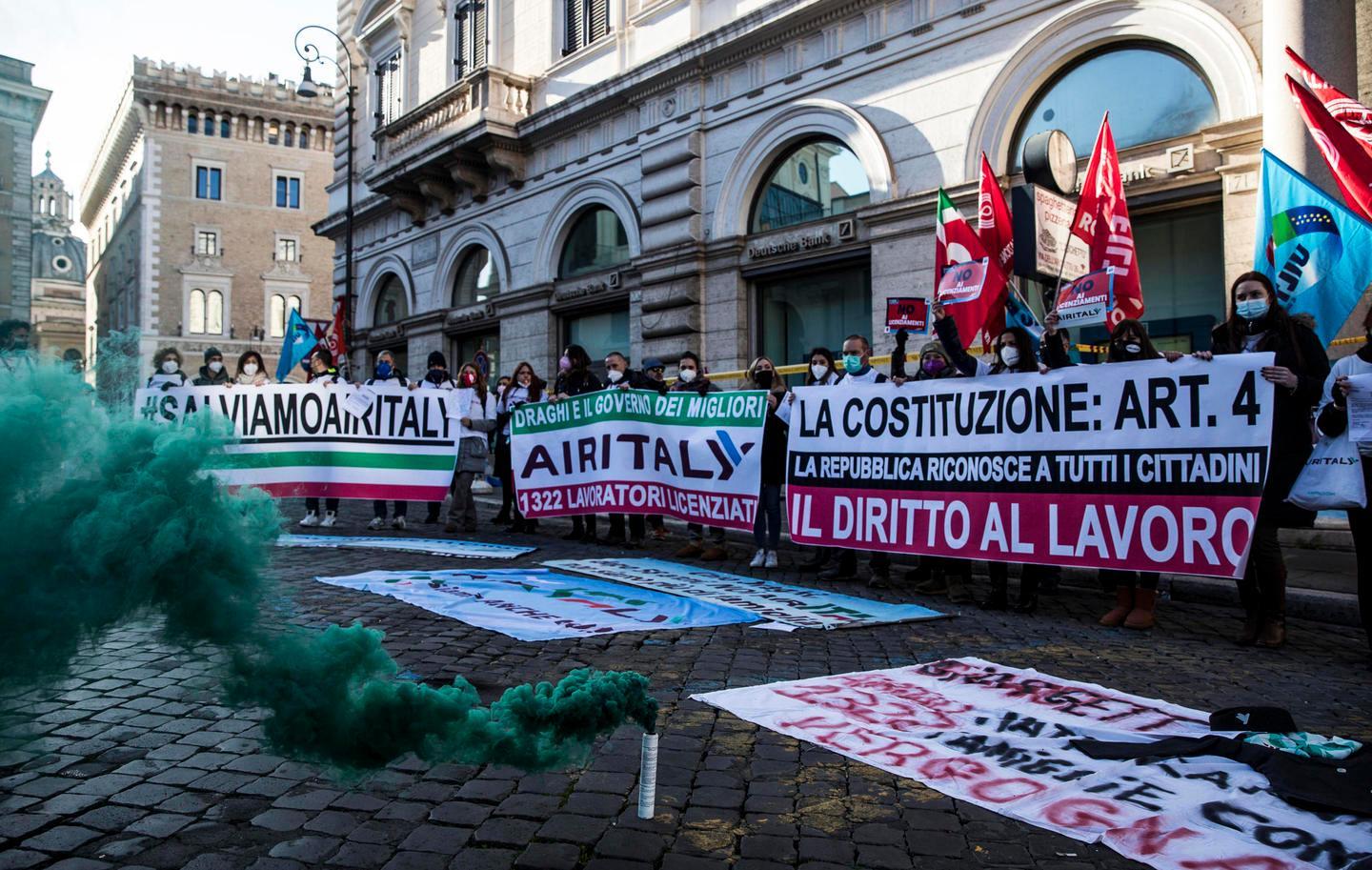 Air Italy, marcia di protesta nelle vie di Roma 
