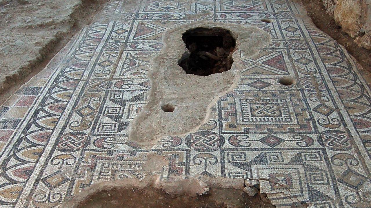 Nella Domus dei mosaici marini al via i lavori di scavo e restauro
