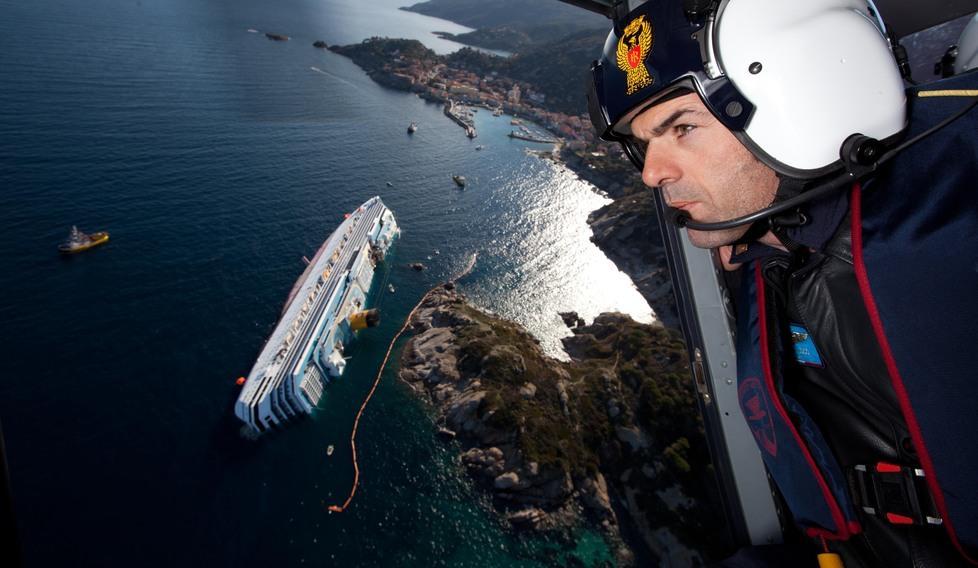 Decennale Concordia, Don Lorenzo: "Le campane permisero a tanti naufraghi di salvarsi"