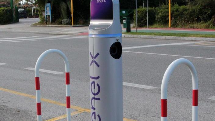 Arrivano quattro colonnine per ricaricare l’auto elettrica