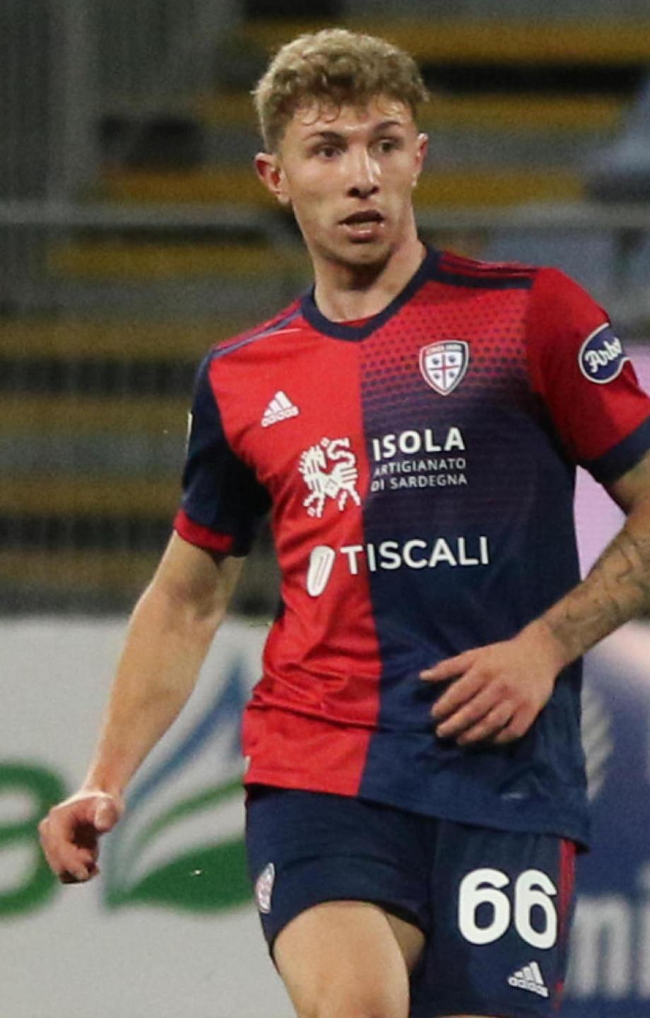 La difesa dei “bimbi”: 65 anni in tre 