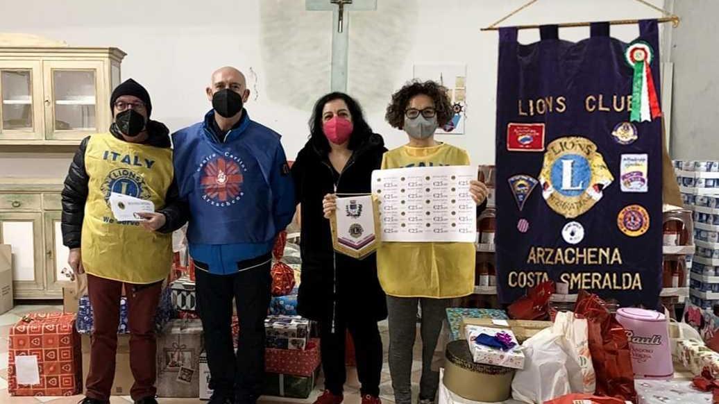 Ad Arzachena una raccolta di generi alimentari del Lions club