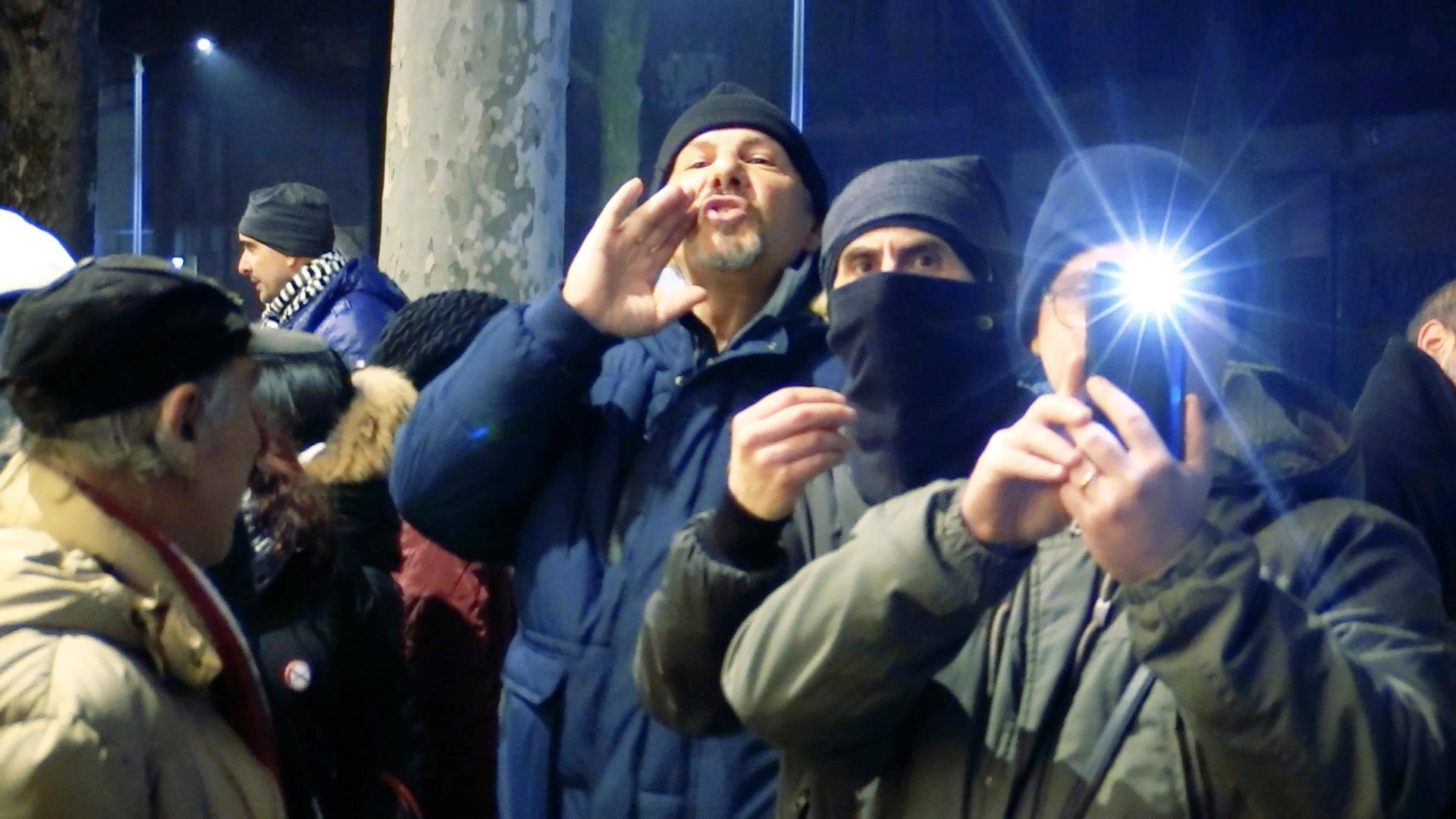 Modena. Blitz alla Baracchina: non solo la multa, denunciati i no-pass 
