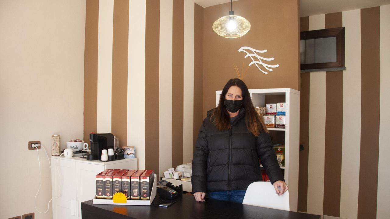 Simona Carrara, al lavoro, ieri mattina