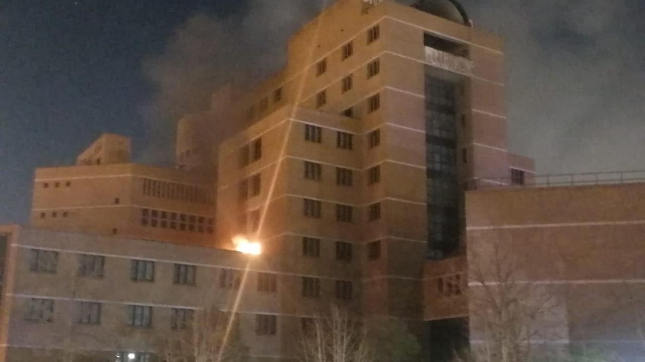 Modena, incendio al direzionale Manfredini