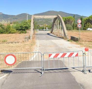 Ponte sull’Arnaccio, i disagi e la soluzione 