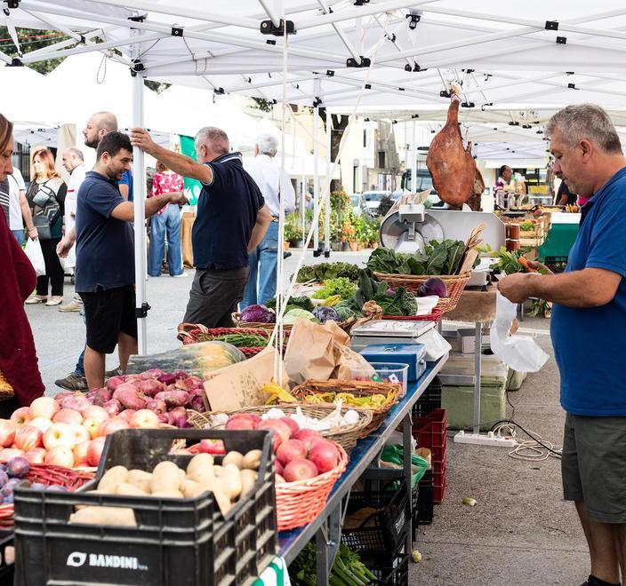 Riecco domani il “Mercatale” con i prodotti del territorio