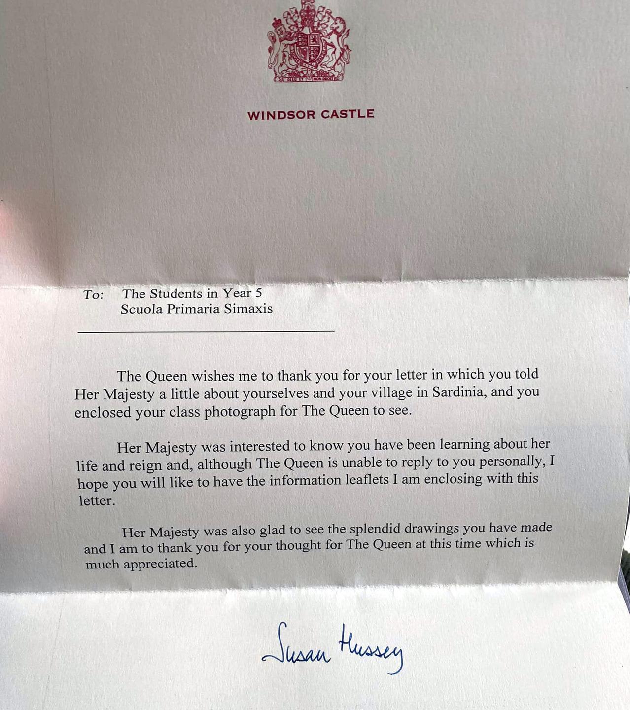 La Regina Elisabetta scrive ai bimbi di Simaxis 