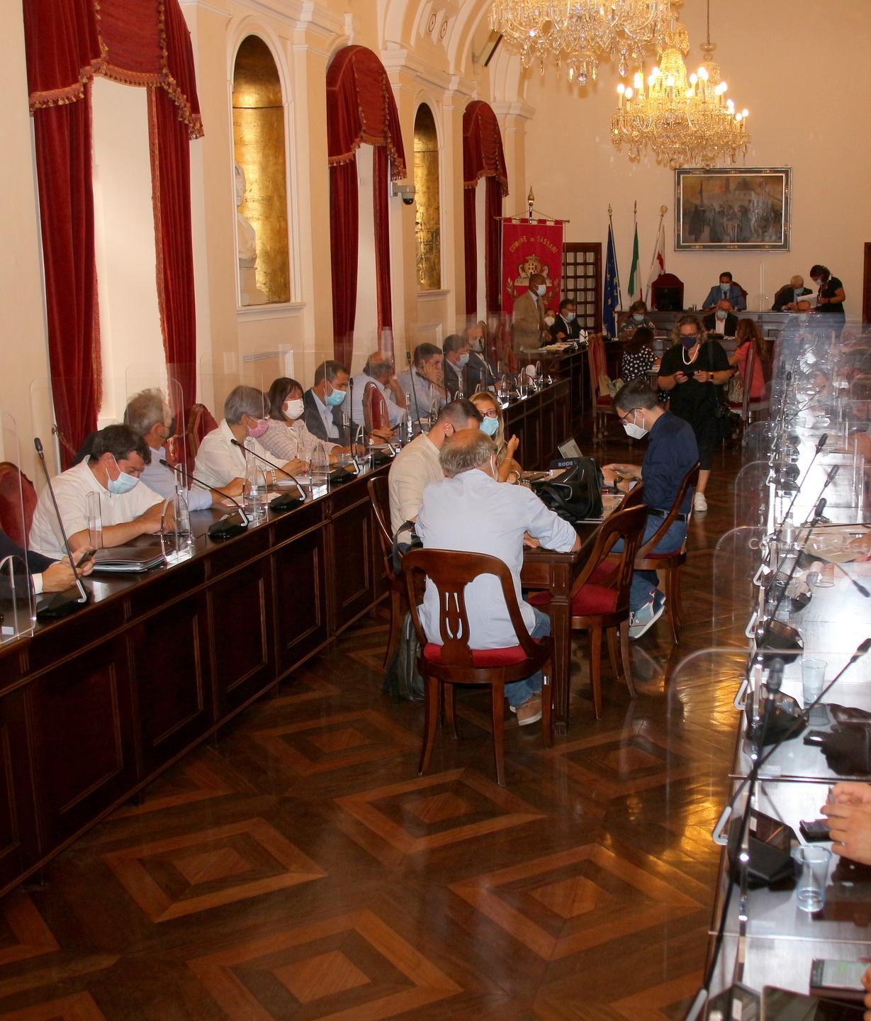 Verifica programma, è scontro 