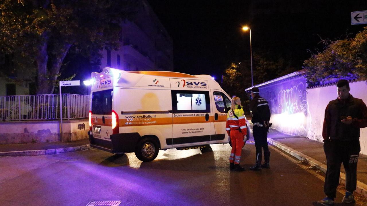 Un'ambulanza della Svs in via Lepanto (foto d'archivio)