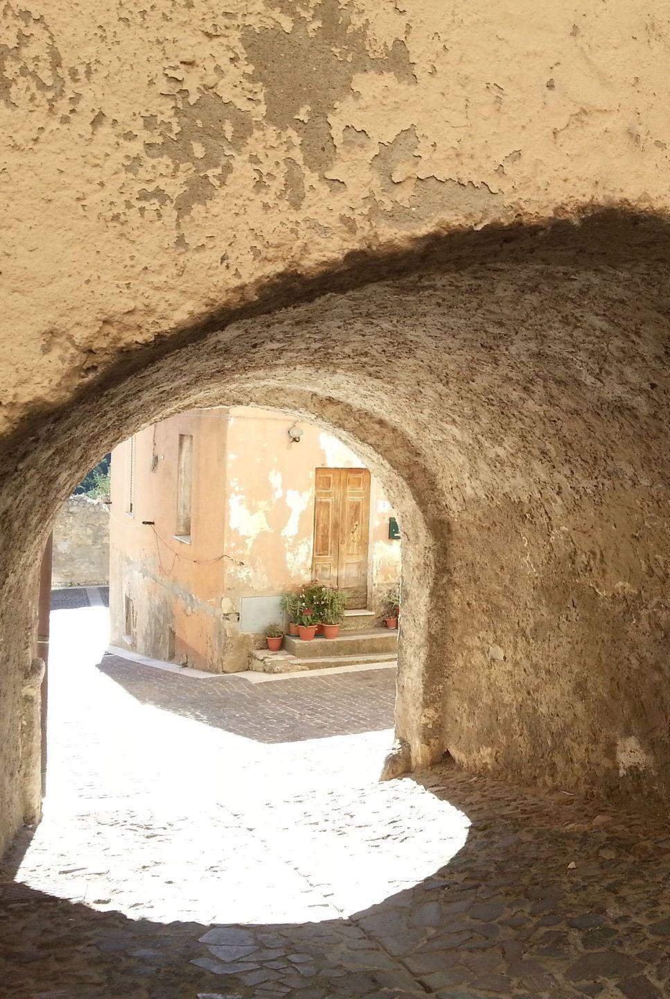 Nel “Calandariu” le storie di antichi visitatori