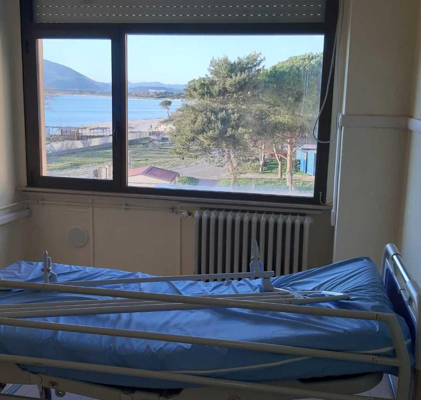 Covid, nel girone degli infetti la felicità è un respiro 