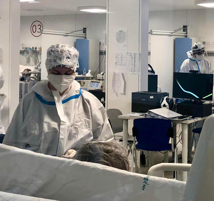 Covid, altri quattro decessi e 143 ricoverati negli ospedali