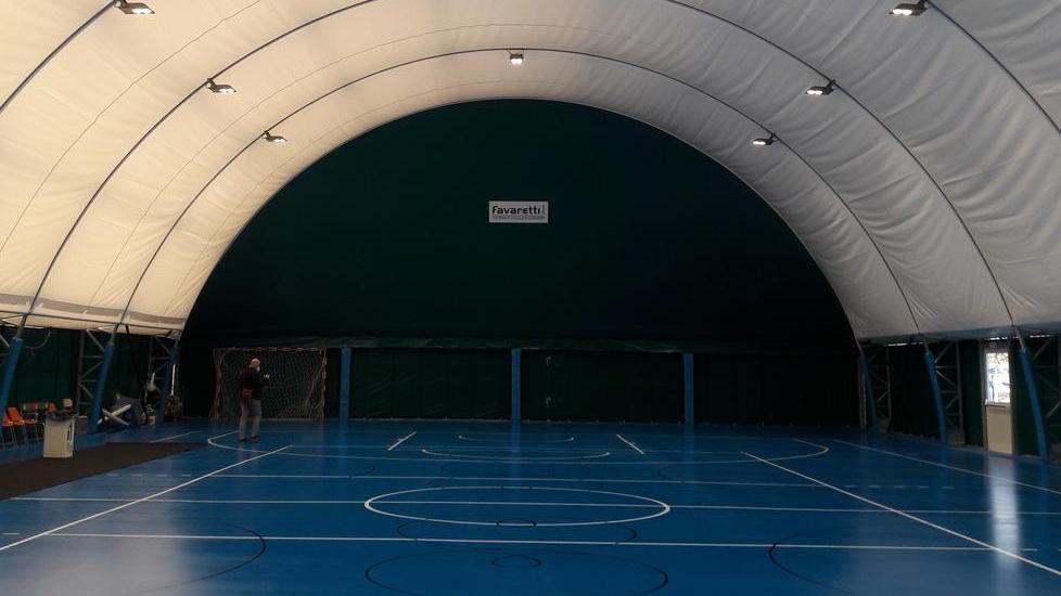 Taglio del nastro per la nuova palestra dedicata a Gianluca