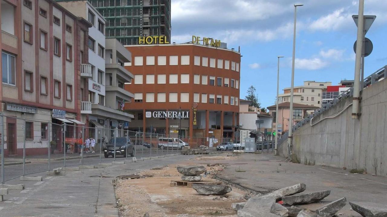 Lavori sul lungomare, cambia ancora la viabilità