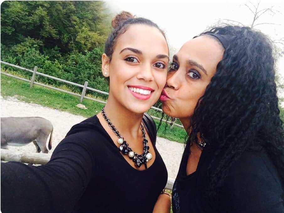 Alice Catarzi e la mamma Mercedita Ramirez Cana