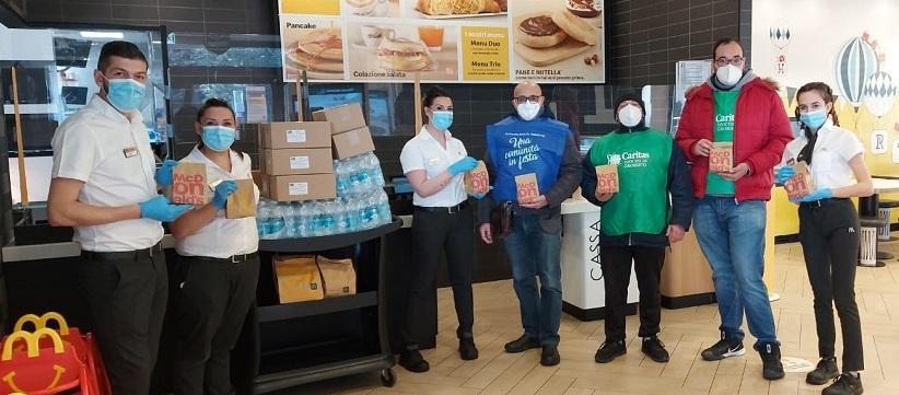 Da McDonald’s pasti per la Caritas 