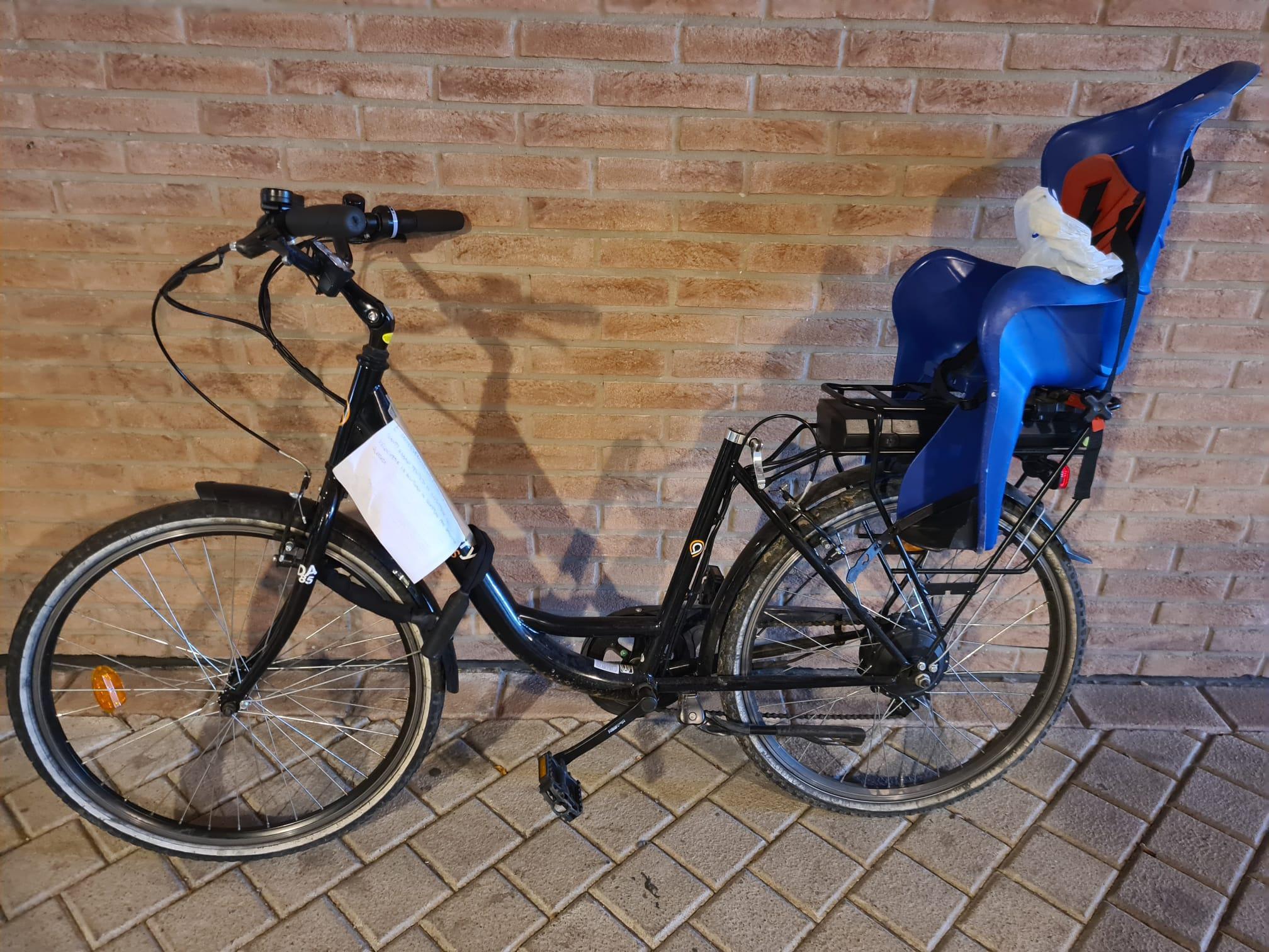 Via Pansa, tentato furto di bicicletta: si cerca il proprietario