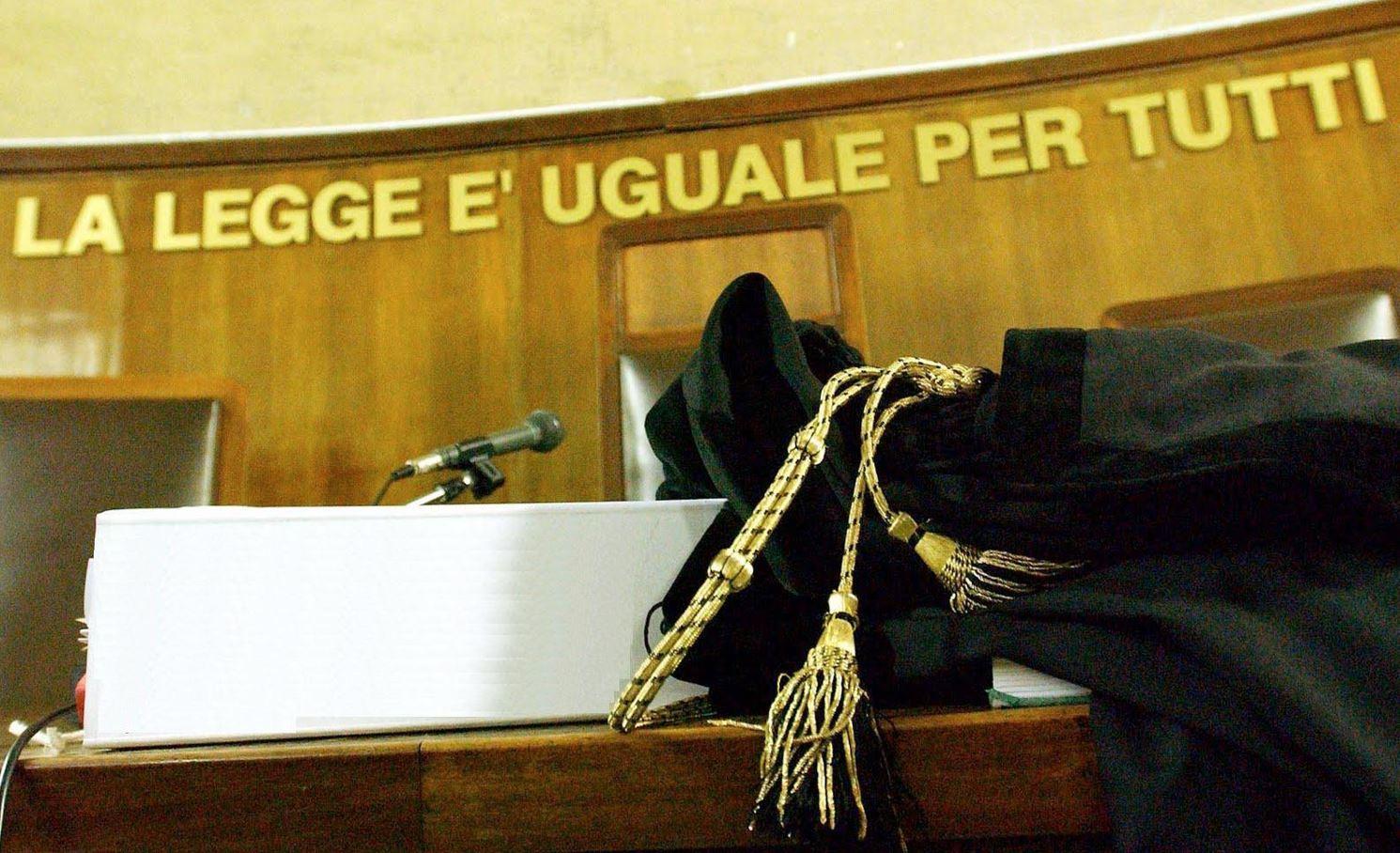 Il prete accusato di abusi, nuove intercettazioni e altre testimonianze 