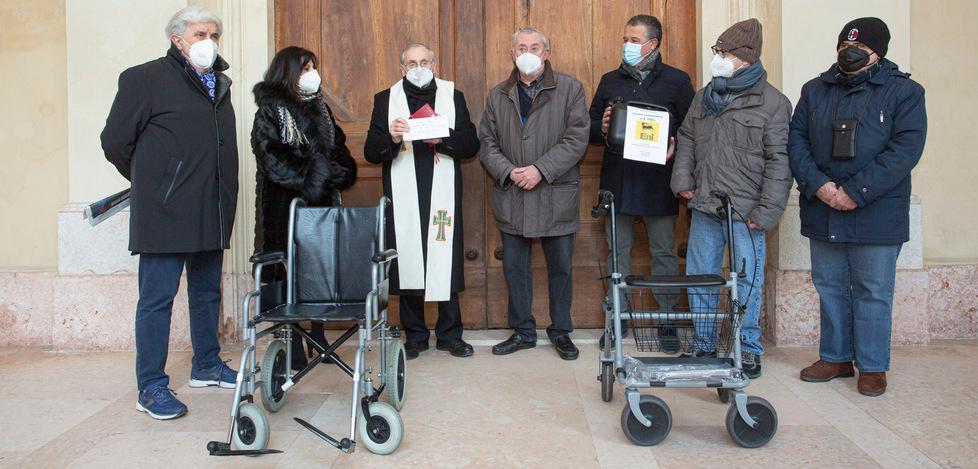 Anche senza festa il compleanno di Tosi è dedicato agli altri 