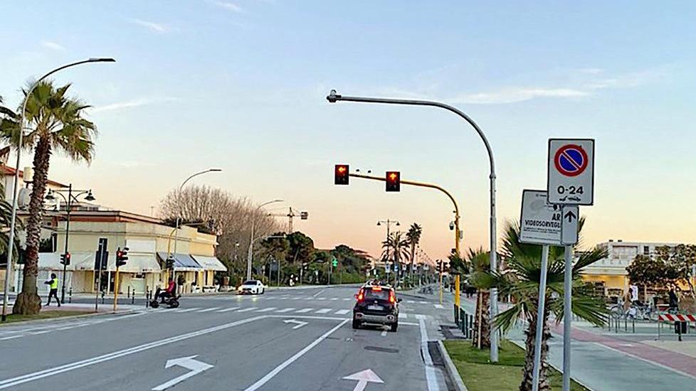 In arrivo la telecamera al semaforo del pontile e l’autovelox in via Vico