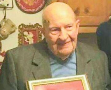 Muore a 103 anni Giulio Vezzosi, maestro e nonno di Fucecchio 