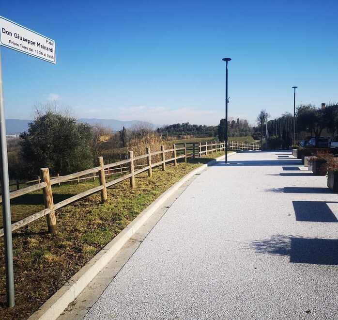Installazione dedicata ai cinque amici che sopravvissero alla deportazione