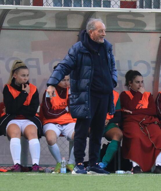 Le assenze e il Genoa stendono il Pontedera 