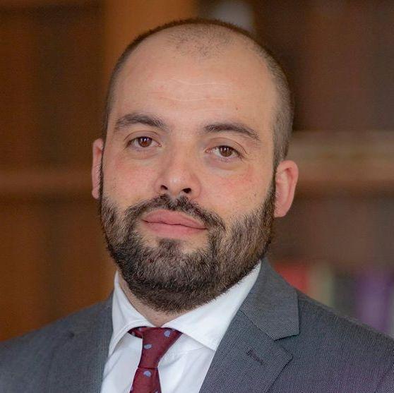 Manca (M5s): «La parola agli scienziati ora tutto resta in sospeso per un anno»