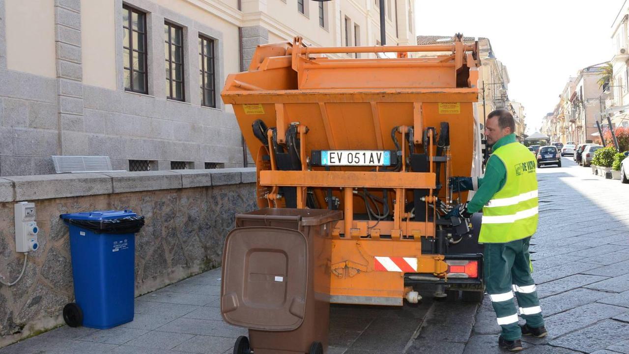 Tari, incassati 350mila euro ma la metà va alla De Vizia