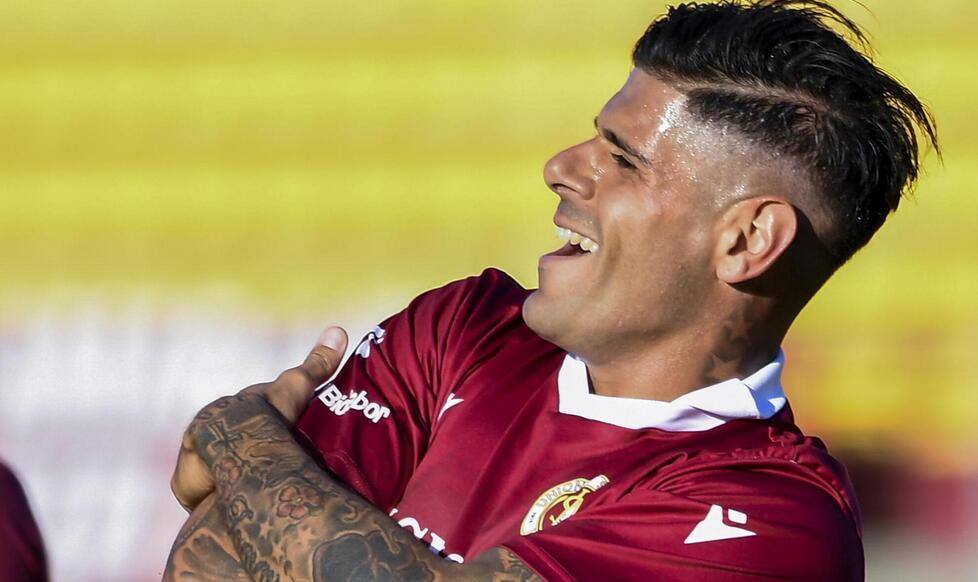 Giuseppe Torromino, 33 anni, 9 partite e 5 gol nel primo scorcio di campionato in maglia amaranto