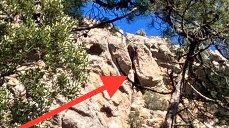 Masso pericolante sulla ferrata, si complica la strada verso la rimozione