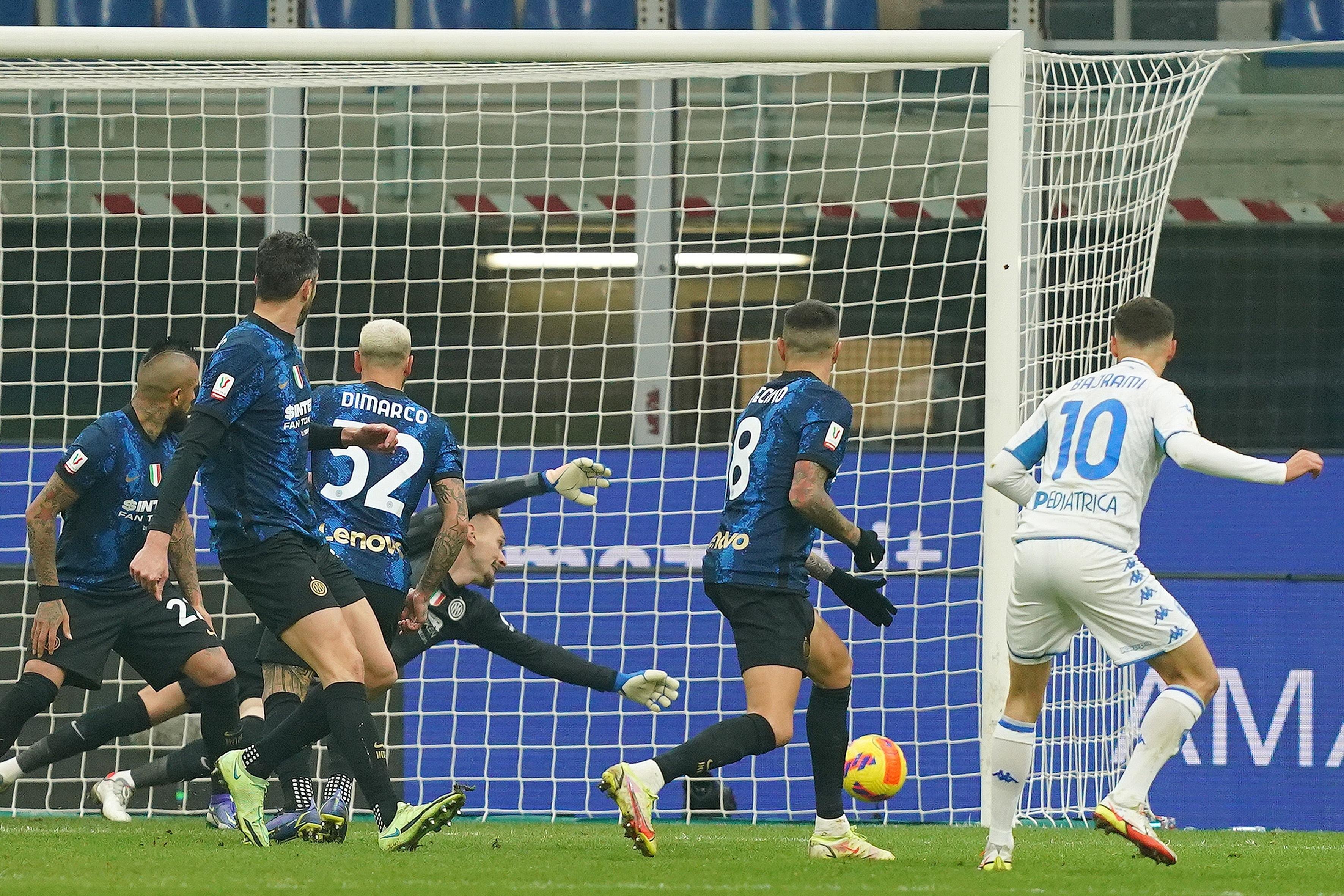 La rete di Nedim Bajrami per il momentaneo 1-1