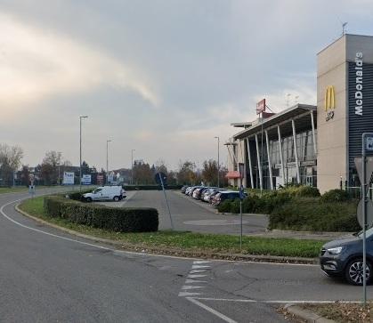Carpi. Ragazzini e rider ad alto rischio Sovrappasso sulla tangenziale 