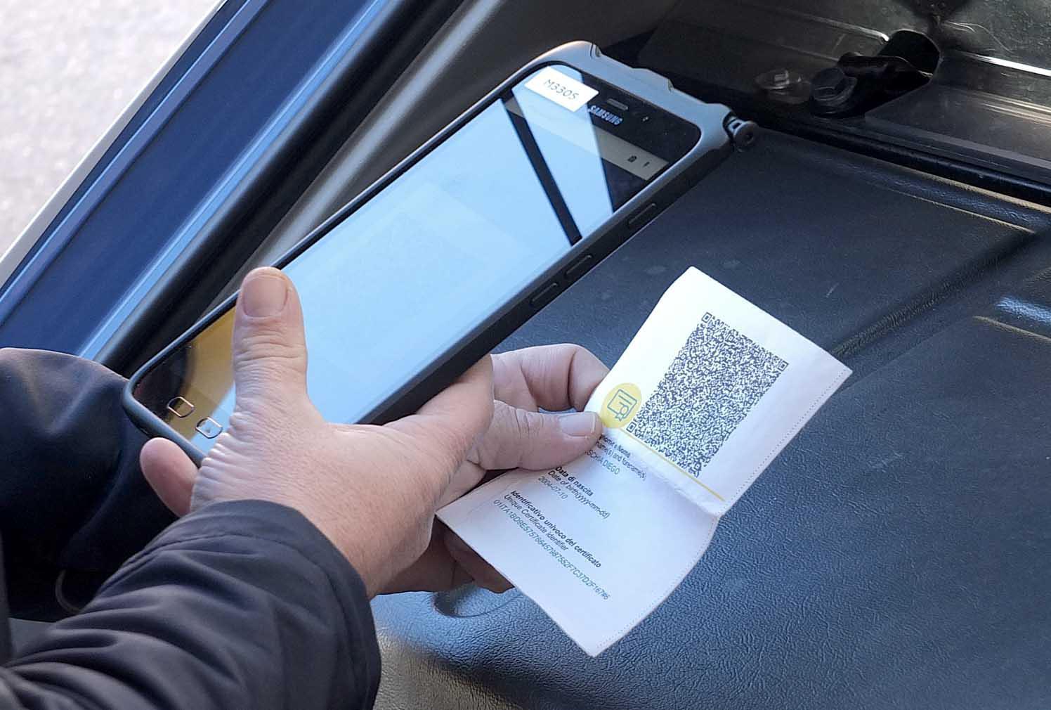 Controlli del green pass da parte della Polizia