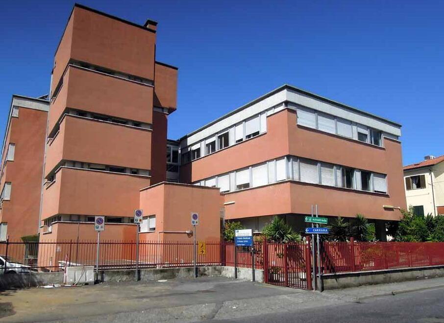 Mancano i dottori, radiologia al rallenty 